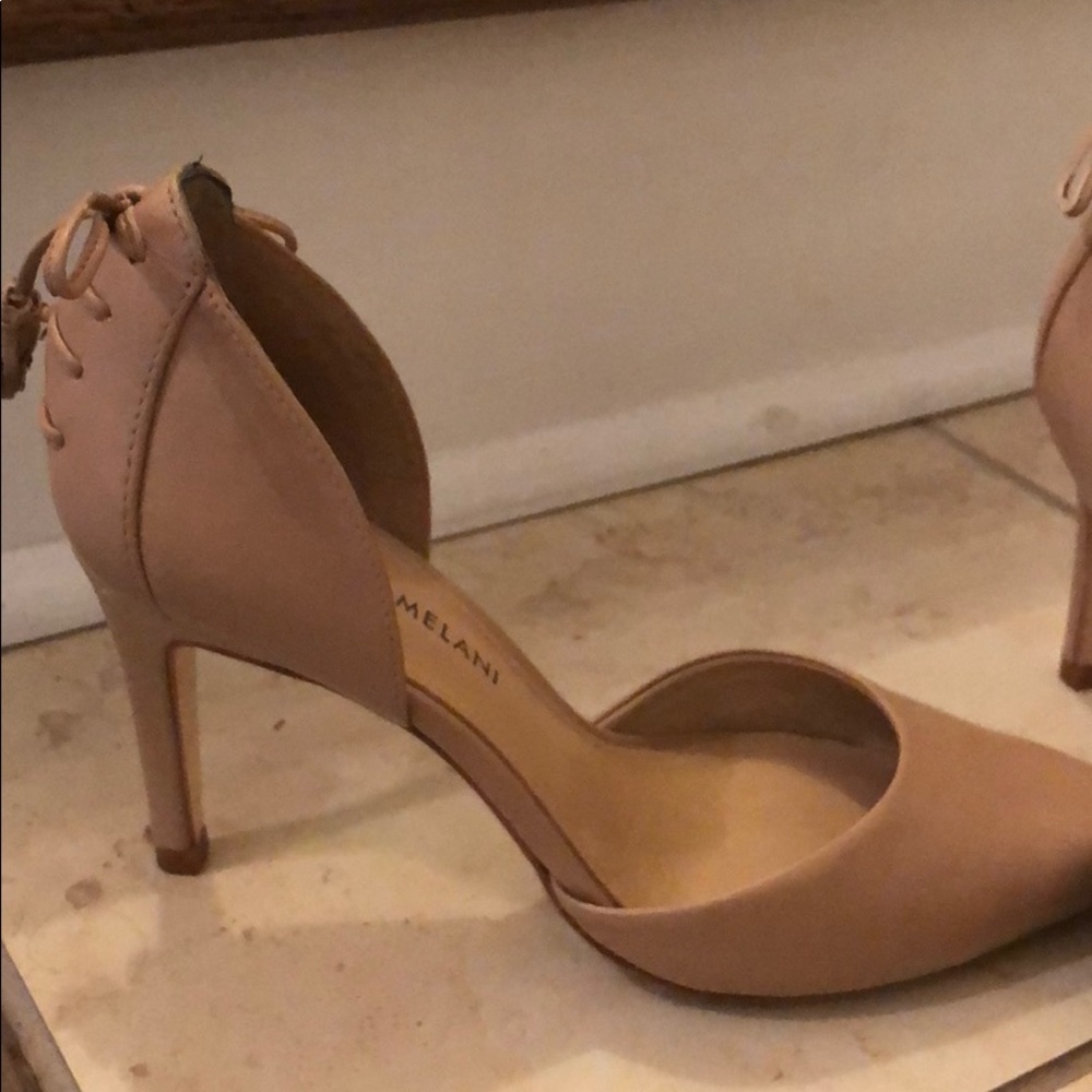 Antonio Melani Coren heels sz6.5M